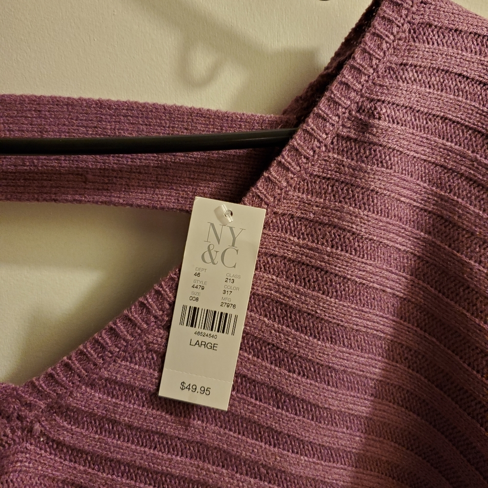 Sweater - Picture 3 of 3